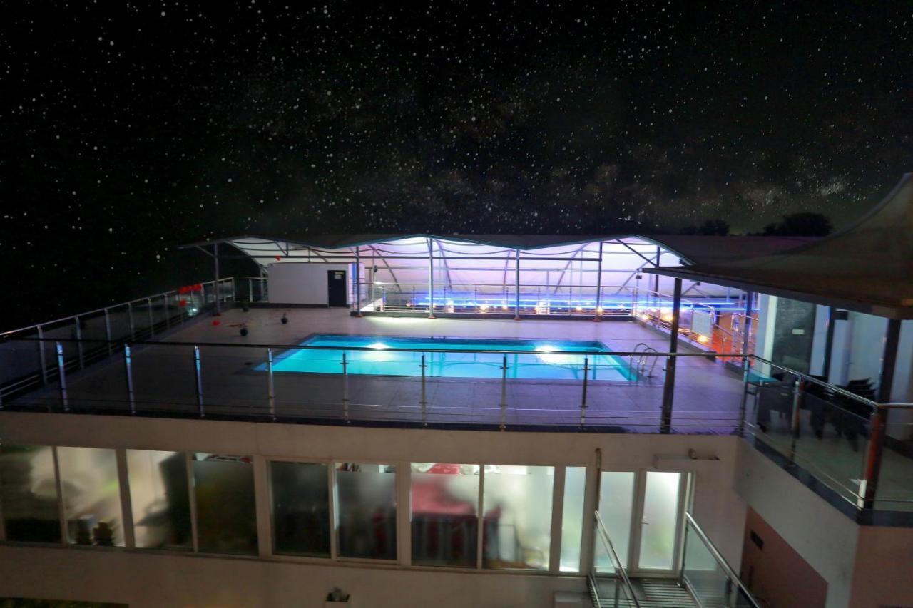 Grand Signature Hotel & Spa Jerkaud Kültér fotó