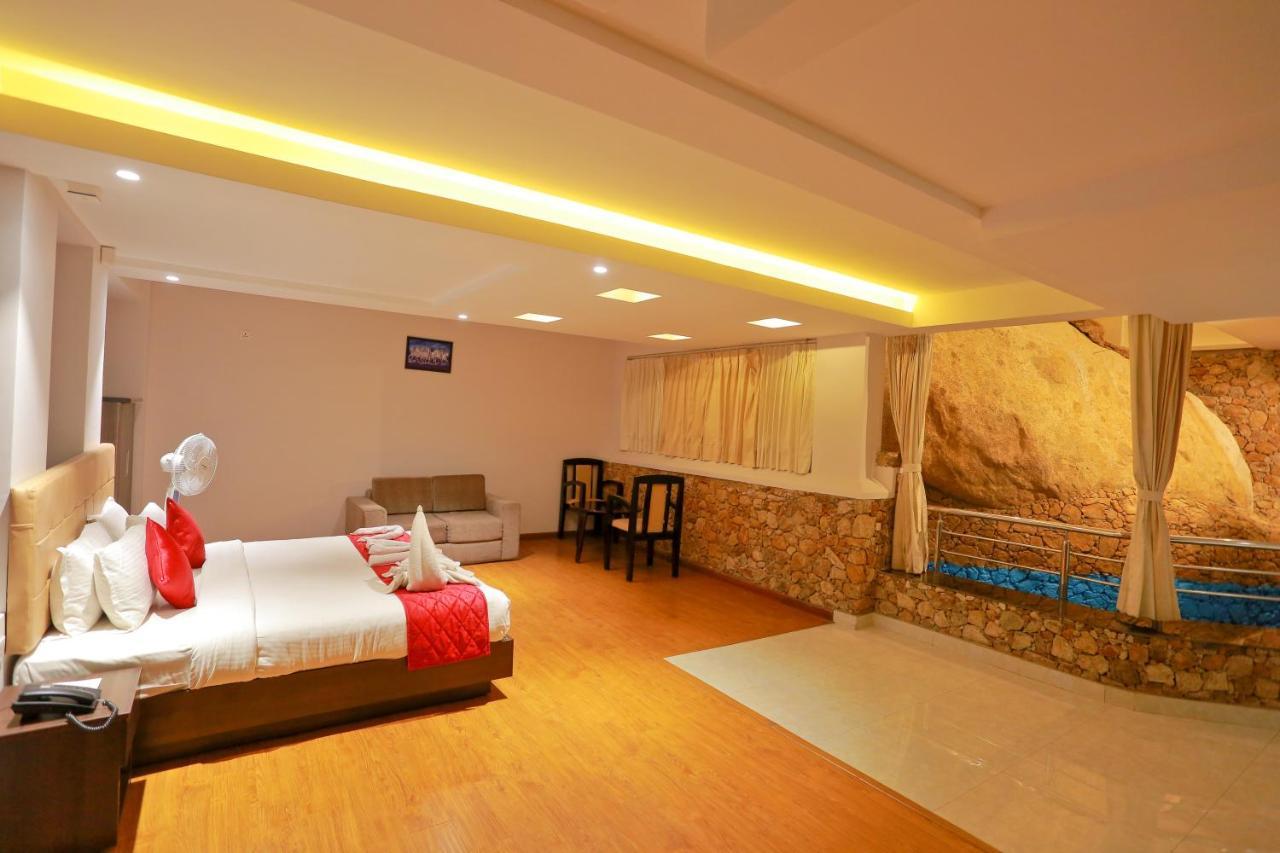 Grand Signature Hotel & Spa Jerkaud Kültér fotó